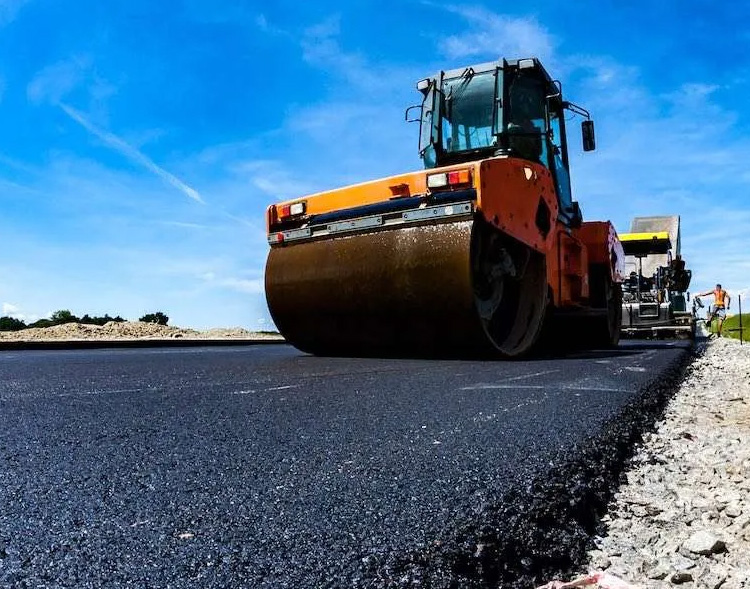 مقاول أسفلت بيش